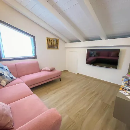 La Casa Di Filo Boutique Bed and Breakfast 3*